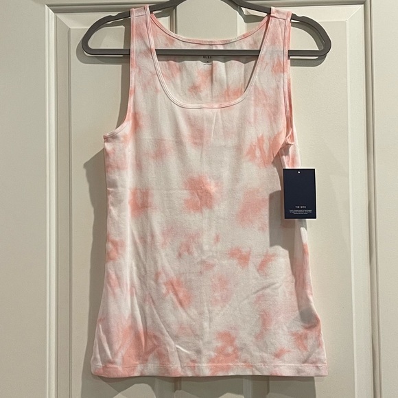 GAP Ribbed Tank Top - Picture 2 of 7